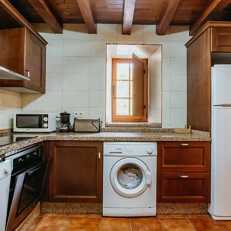 乡村民宿 Casa Berbesa - Caserio En Asturias 3, Jardin, Bbq, Fam 卡斯特罗波尔